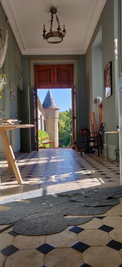 Chateau De Saint Etienne Екстериор снимка